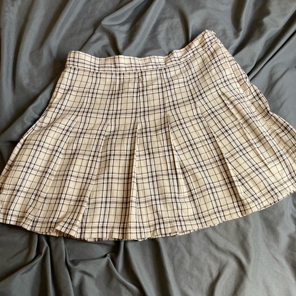 Plaid mini skirt - Picture 1 of 2